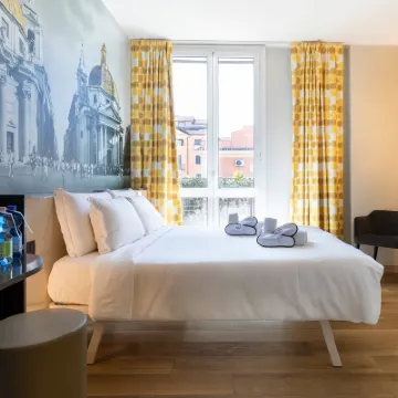 B&B Hotel Roma San Lorenzo Termini Hotels near Verano Cemetery