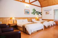 เวสต์ เลค รีซอร์โทเปีย