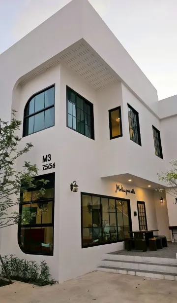 M3-Medina Pool Villa-Bangsaen