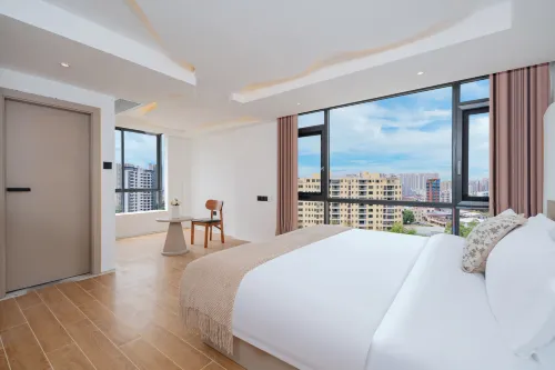 Zhaoqing Yuezhimei | Modern·City·Design Inn (Sihui Wuyue Plaza) - Kæledyr tilladt