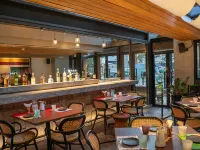 ASAI Bangkok Sathorn Hotels near MahaNakhon