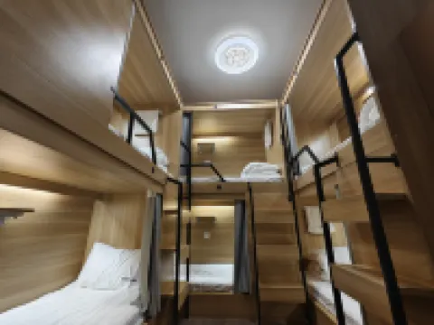 幻想家青年旅社（襄陽沃爾瑪店） 住宿飯店