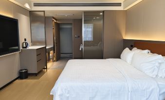 New West Street International Resort Hotel