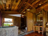 Meilan Meilu · Forest Chic Boutique Inn
