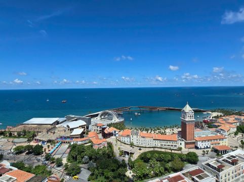 Azure Premium Apartments