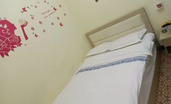 Songming Tongzhou Hotel