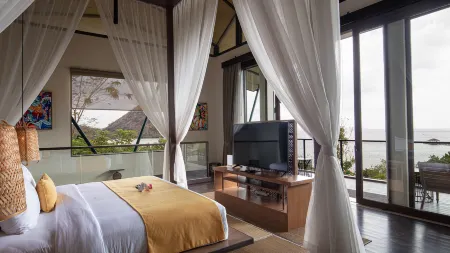 Plataran Komodo Resort & Spa Отели в г. Лабуан Баджо