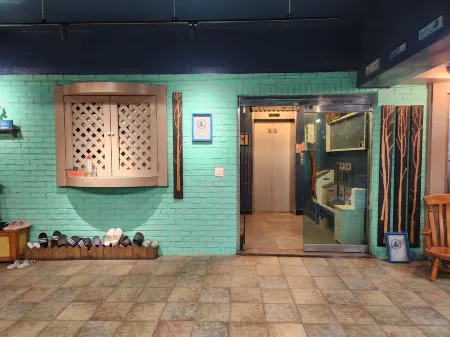 Sea Scenery Pension Haeundae Отели рядом с достопримечательностью «BUSAN X the SKY»