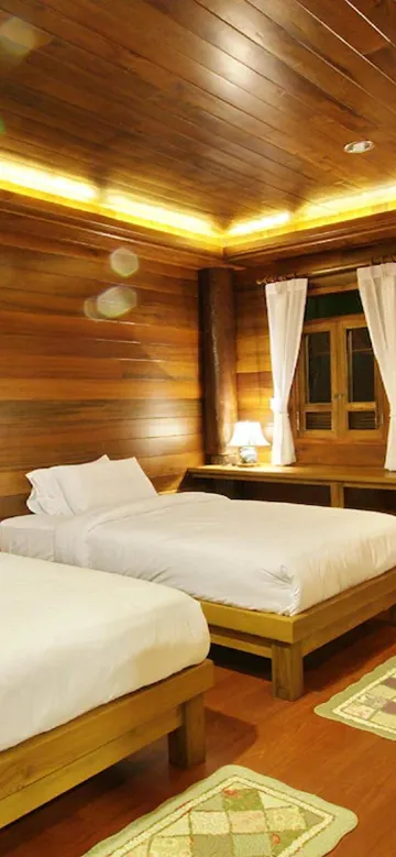 ห้องดีลักซ์โรสวูดเตียงแฝด