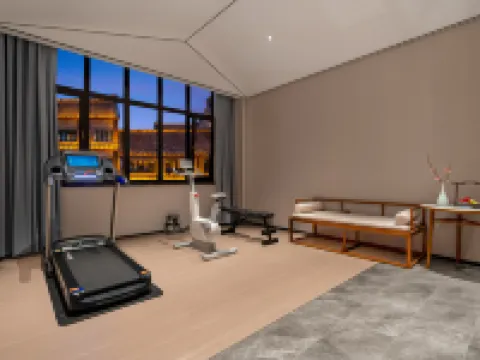 陌上輕居酒店（梁山龍城廣場店） 樑山酒店