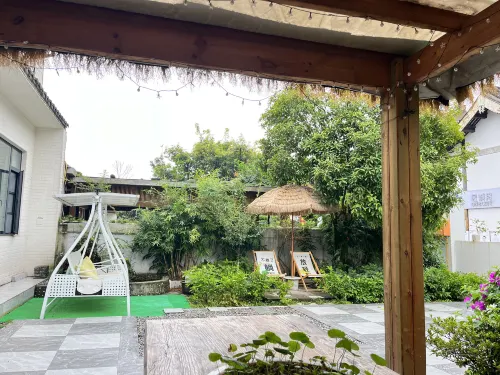 Baiyundu Light Luxury Meisu B&B - 2-Star