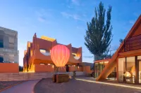 Dunhuang Baibaili Homestay Hotels near Mingsha Mountain