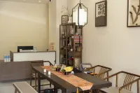 Man Bo Guesthouse‌