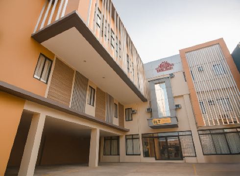 DLT Suites Cebu powered by Cocotel
