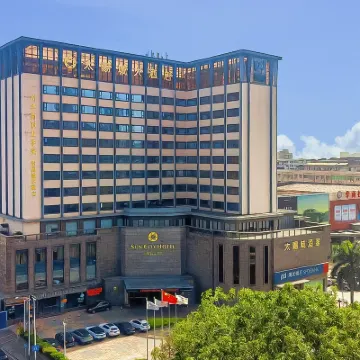 Sun City Hotel Hotels near apM