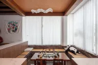 The Beauty of The East Courtyard Home stay (the Taihu Lake Hengshan Island Store)