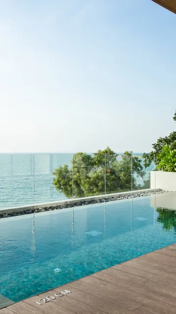 บีชฟร้อนท์พูลวิลลา