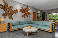Amarell Ubud - Private Luxury Villa Hotel dekat GRAHA SARI ABIANBASE