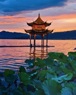 โรงแรมเหอฝั่ง สาขา ริมทะเลสาบ หางโจว ทะเลสาบตะวันตก โรงแรมใน