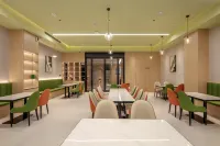 GreenTree Inn Smart Selection Hotel (Wanda Plaza Branch, Wanling Lake Scenic Area, Xuancheng) Hotels in Xuancheng