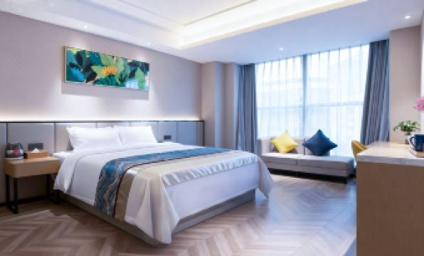 Stars Hotel (Zhongshan Lihe Plaza)