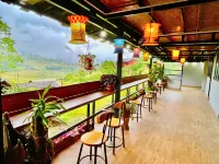 Sky View Homestay