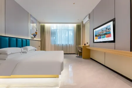 Boya Hotel (Chinatown Market) Отели рядом с достопримечательностью «Zhuhai College of Science and Technology»