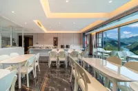 Yibin Ruijing Boutique Hotel - فطور