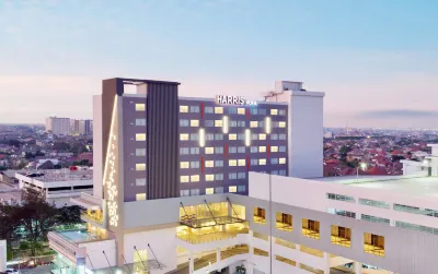 Harris Hotel & Conventions Bundaran Satelit Surabaya Hotels in 