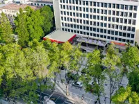 雲曼公寓（石岐步行街店） 孫中山紀念堂公園附近的飯店