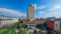 Holiday Inn Express Putian City Center by IHG 興化府歴史文化街区周辺のホテル