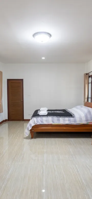 ดีลักซ์วิลล่า