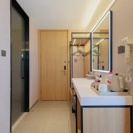 Homeinn Plus Hotel (Fengtai County Government Binhe Avenue)
