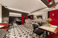 Chongqing Yaduoyijing Hotel (People's Hall Store)