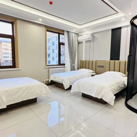 Jinyuezhong Hotel