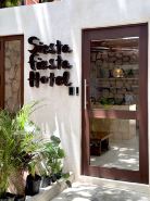 Siesta Fiesta Hotel – 5th Avenue