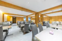 Taoyuan Crystal Hotel (Shambhala Cultural Square Branch - breakfast