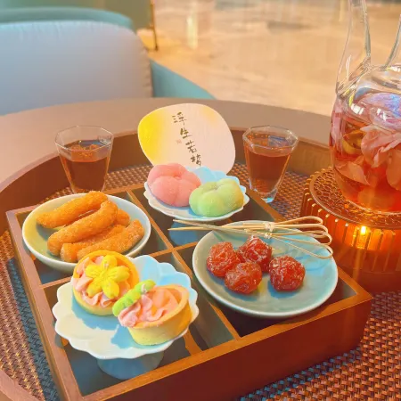 Life Hotel