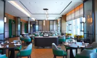 HUALUXE Beihai Silver Beach Resort - breakfast