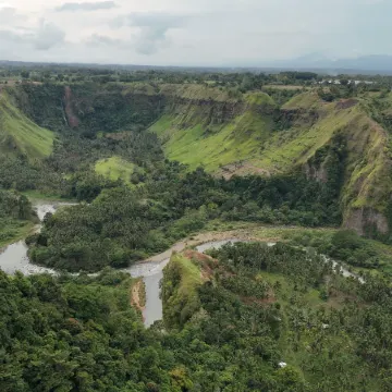 Thrill Playgrounds & Tipi Cafe