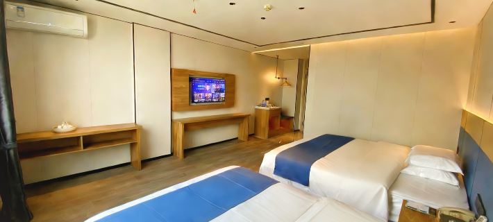 My FUNS HOTEL Отели в г. Пунин