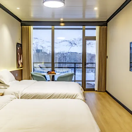 Altay Yunyi Campsite Hotel