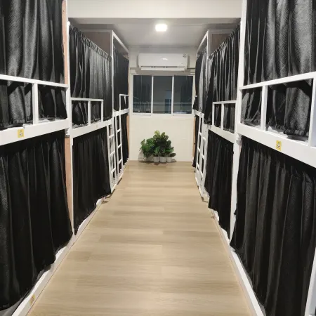 UNI HOSTEL