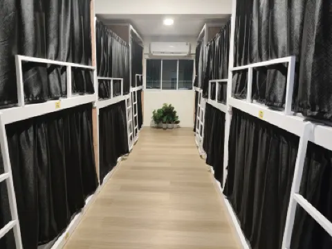 UNI HOSTEL Hotels in der Nähe von Ramkhamhaeng University Bang Na Campus