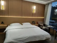 竜泉居民宿（瀾滄ラフ族自治県景邁山古茶林景区）