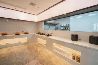 將軍紅國際飯店（紅安經濟開發區店） - 停車場