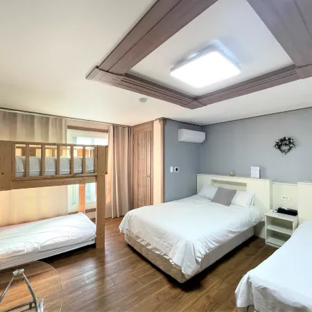 HY Choi Hotel