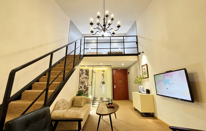 Gelou House Hotel (Quzhou Guojin Center Shuiting Store)