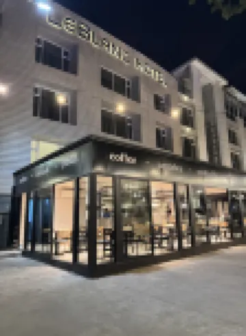 LeBlanc Hotel