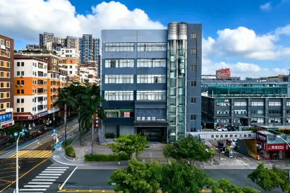 Kaisi Hotel